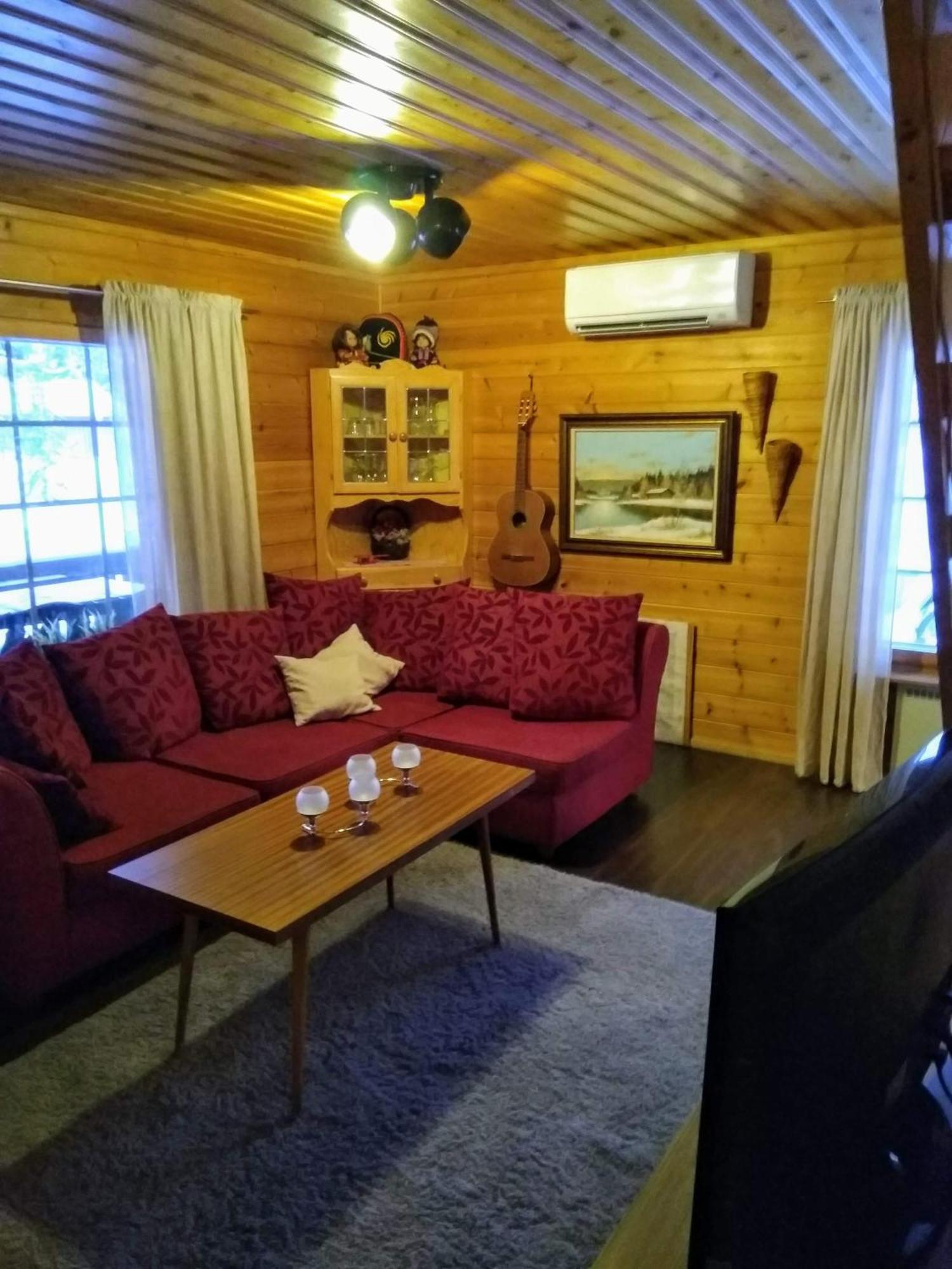 Lapikas Apartman Kallo Kültér fotó
